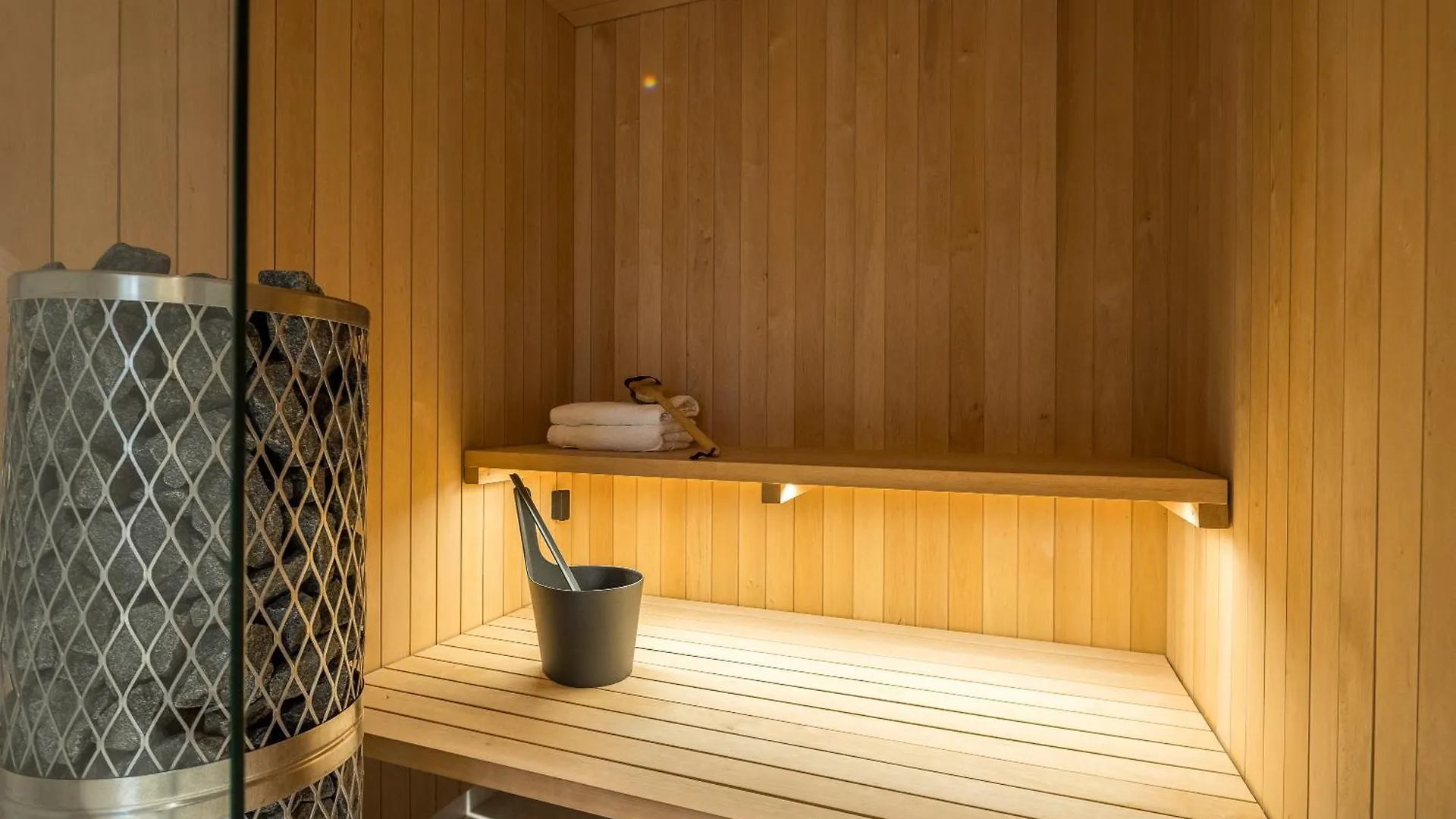Apartment Scandinavian Design Townhouse With Private Sauna Helsinki